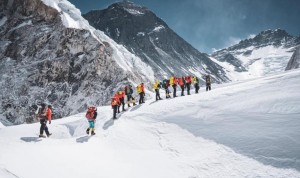 सगरमाथा आरोहणका लागि हालसम्म ६३ आरोहीले लिए अनुमति