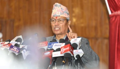 नेता रावलद्वारा एमाले अध्यक्ष ओलीको कडा आलोचना