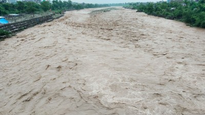 लोहोरे खोलाको जलसतह सतर्कता तह पार