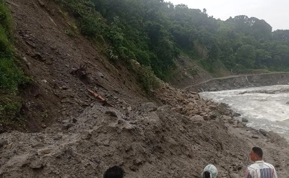 अविरल वर्षाका कारण कालीगण्डकी करिडोर अवरुद्ध