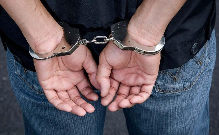 झापाको भद्रपुरबाट खैरो हिरोइनसहित दुई जना पक्राउ