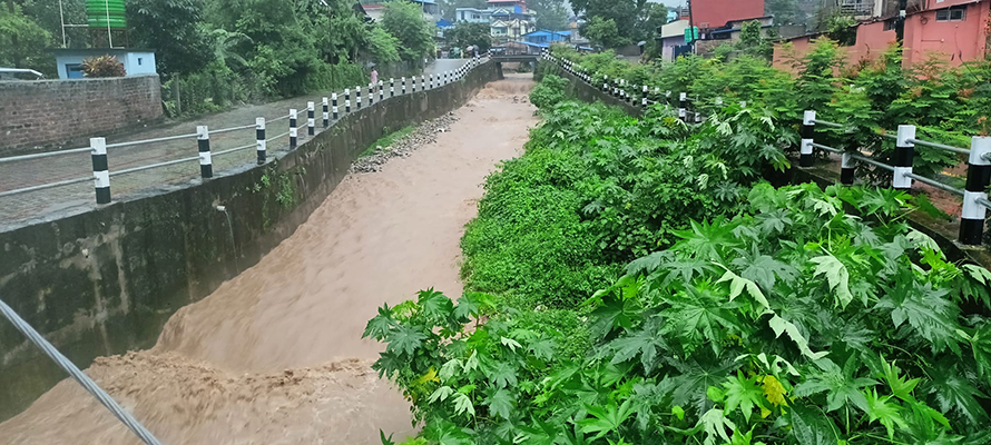 पूर्वी भागका साना खोलाहरुमा बाढीको जोखिम, सचेत रहन अनुरोध