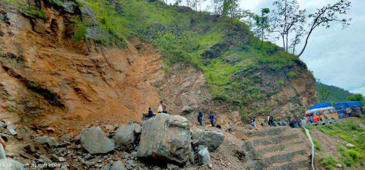 कर्णाली राजमार्गको पहिरो पन्छाउन समस्या