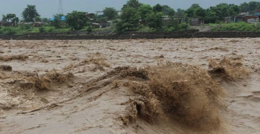 माडी क्षेत्रमा बिहानदेखि अत्यधिक वर्षा, विशेष सतर्कता अपनाउन आग्रह